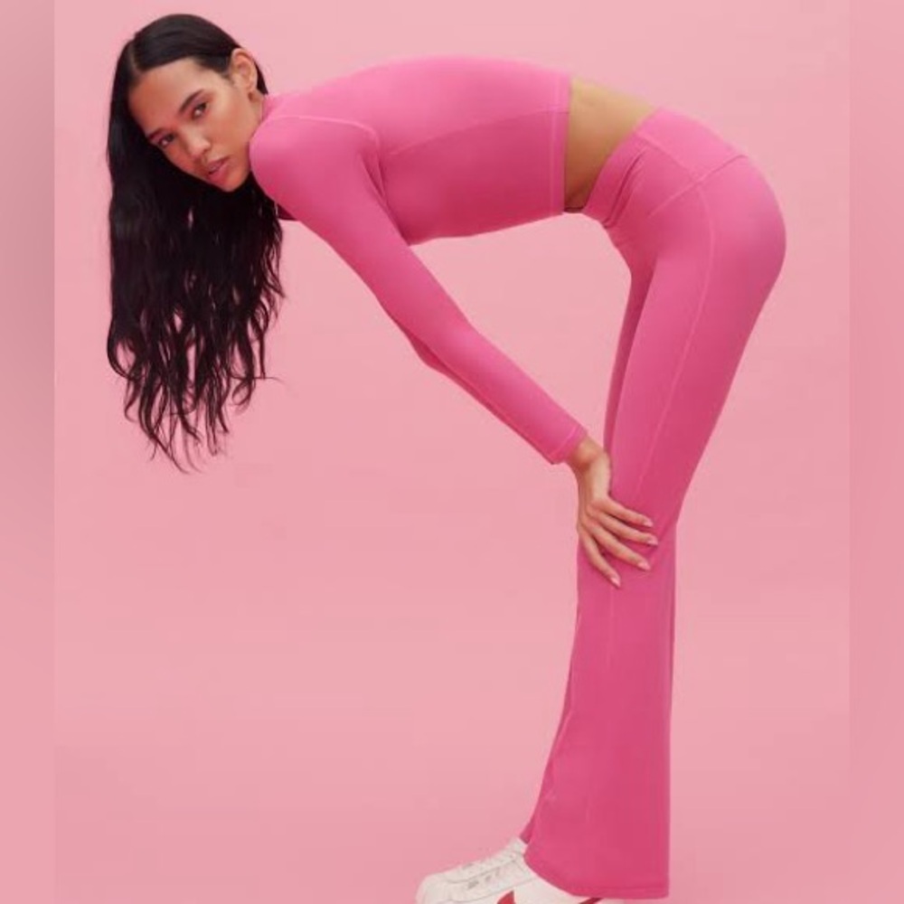 Aritzia Berry Pink Butter Long Sleeve Quarter-Zip and Flare Legging